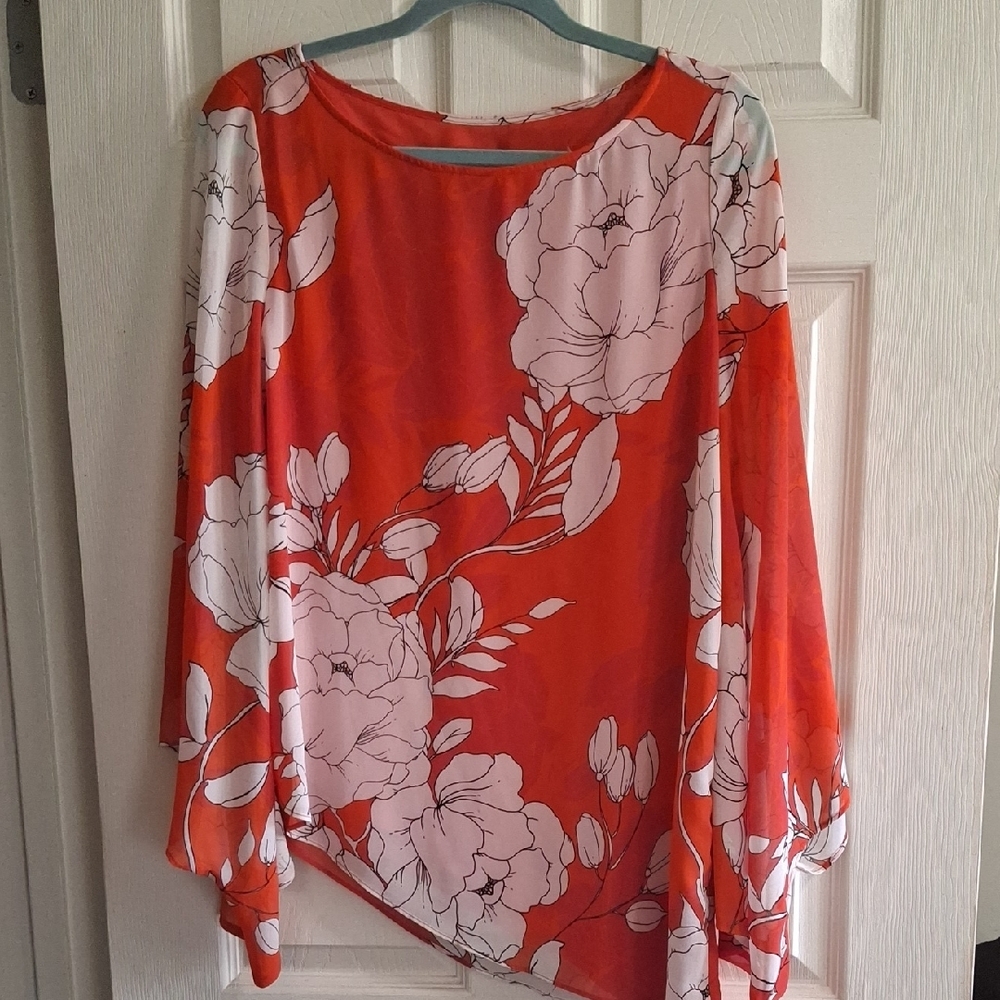 Chico's Floral Red Women's Top